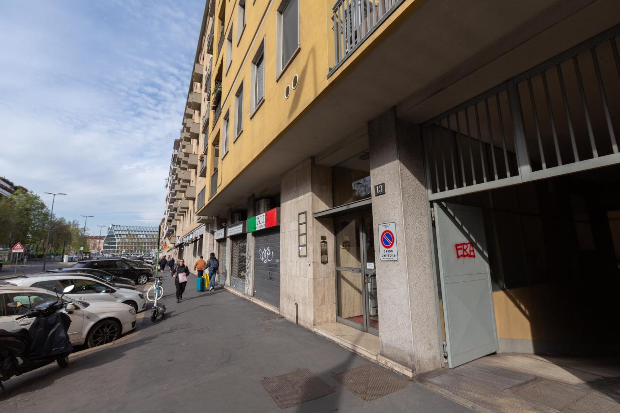 Porta Volta Bright And Roomy Flat * Milán