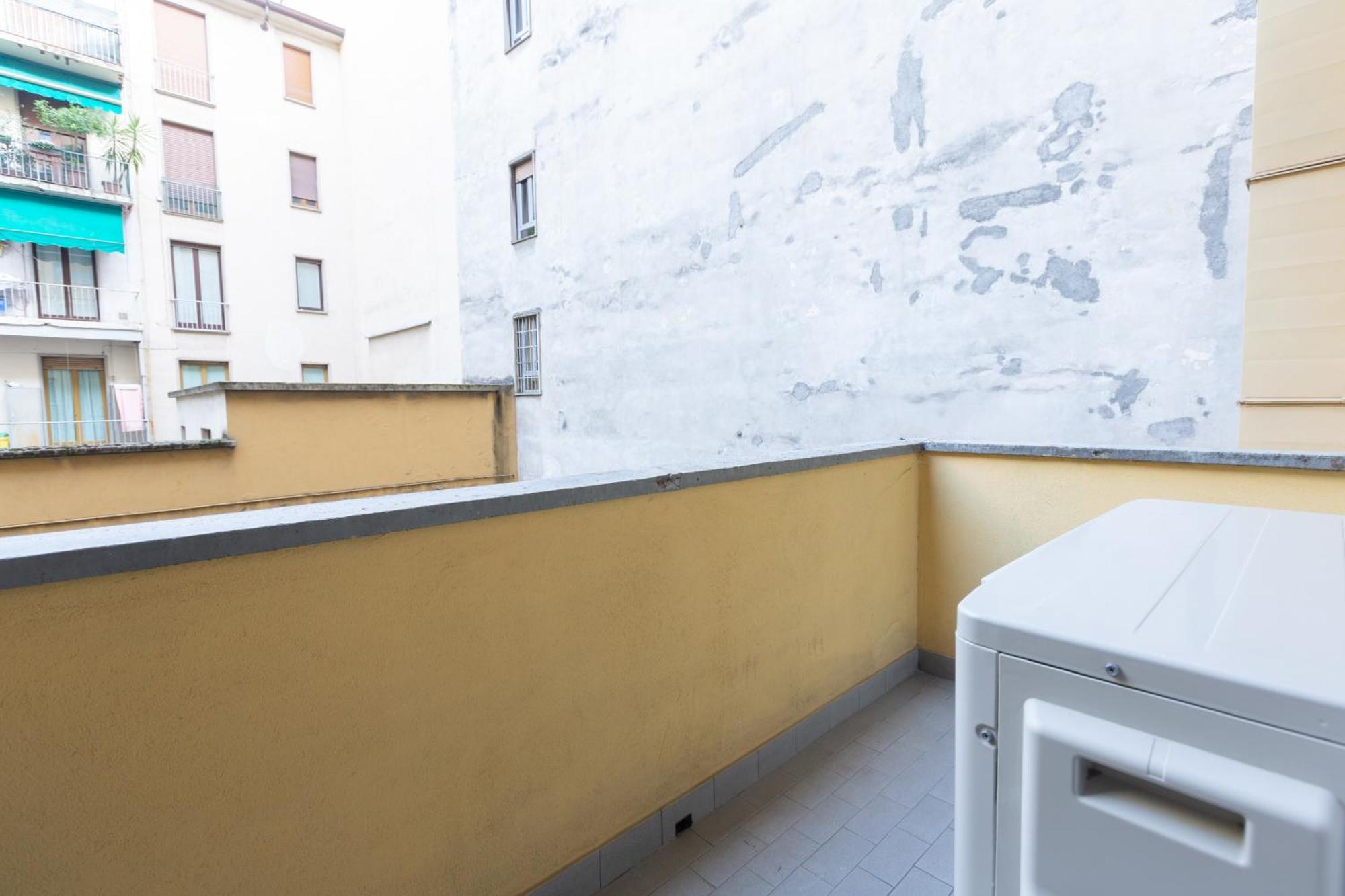 Porta Volta Bright And Roomy Flat * Milán